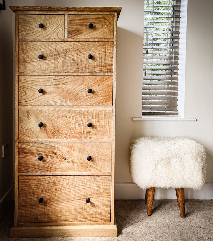 Evergreen Woodwork Sweet Chestnut Chest of drawers